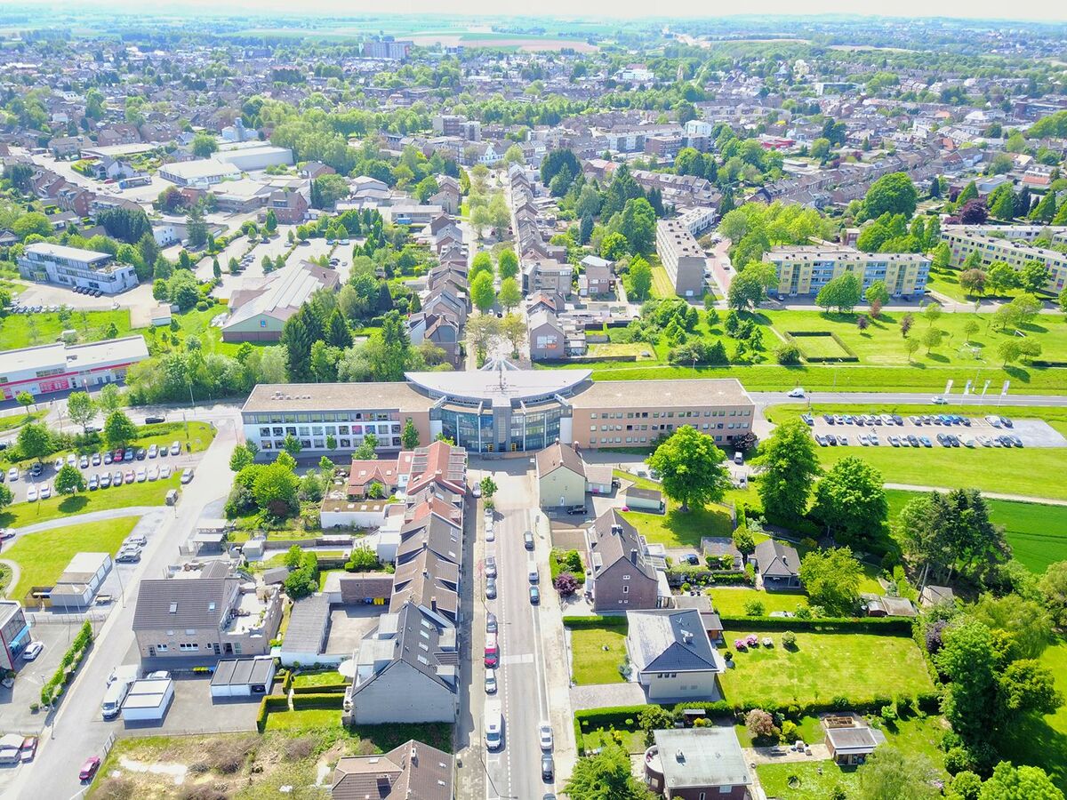 Luftaufnahme EBC Blick von der Aachenerstrasse
