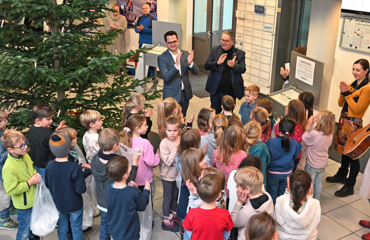 Foto versieren Kerstboom EBC 1